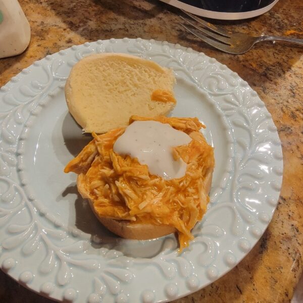 Slow Cooker Buffalo Chicken Sliders