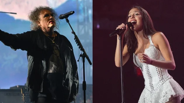 Olivia Rodrigo welcomes The Cures Robert Smith as special guest at Glastonbury