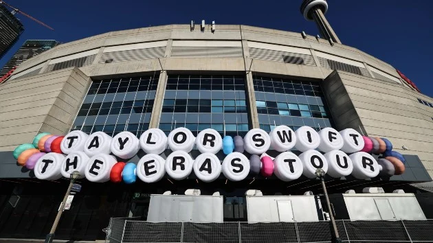 New Orleans giant inflatable Taylor Swift friendship bracelet purchased by … Taylor Swift