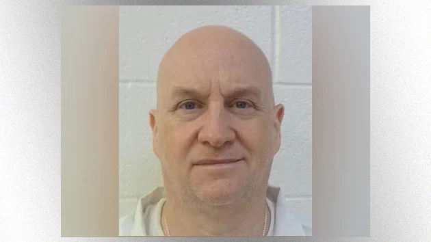 US Border Patrol tactical unit deployed to help manhunt for escaped Arkansas inmate