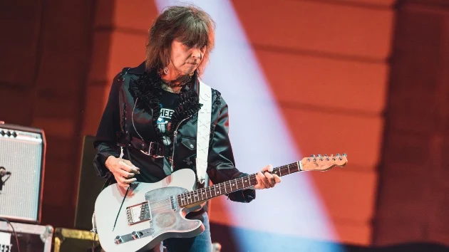Pretenders join comedian Bill Burr for surprise performance