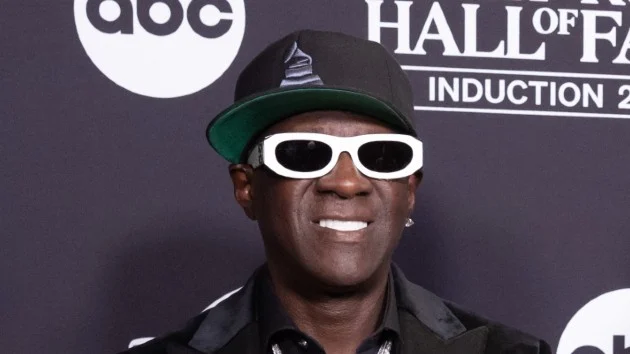 Flavor Flav calls on US government to ban firearms