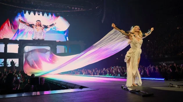 Lady Gaga lets her ‘Hair’ down in first of six hometown NYC shows