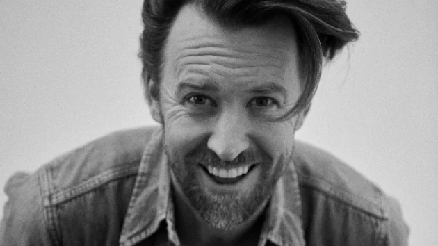 Charles Kelley takes a trip back to the ’80s with rare solo show