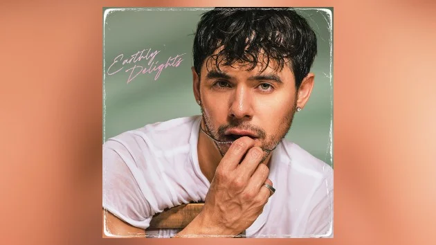 David Archuleta’s open to dating both men and women, but says it’s ‘easier’ with men