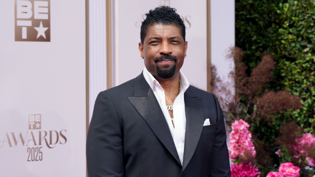 Deon Cole to return as host for 57th NAACP Image Awards