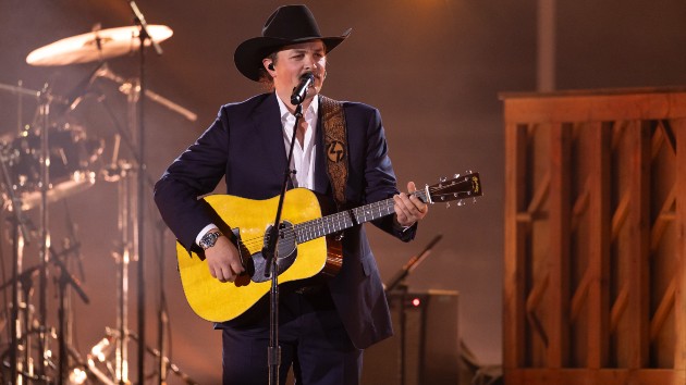 Got $1,000? Here’s the perfect holiday gift for your favorite country fan