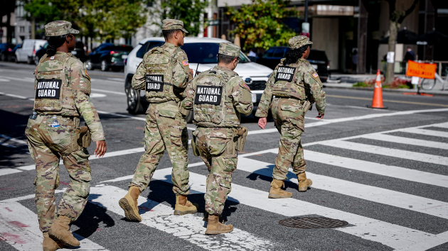 Judge extends block on National Guard deployment into Portland