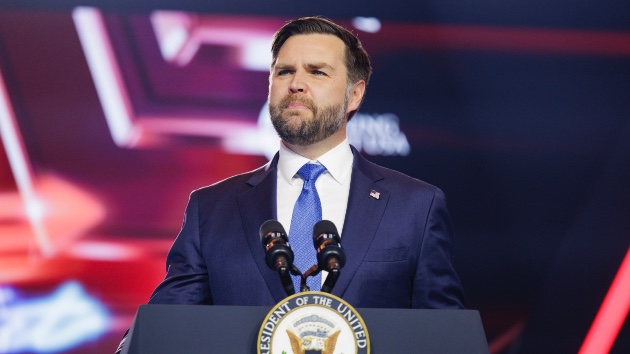 Man taken into custody after allegedly causing damage to Vance’s Ohio home, Secret Service says