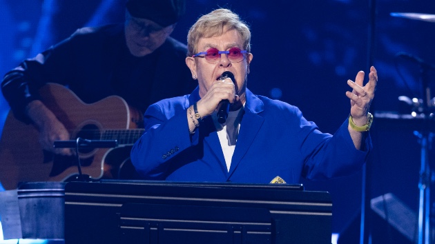 Elton John announces Academy Awards viewing party, reveals co-hosts