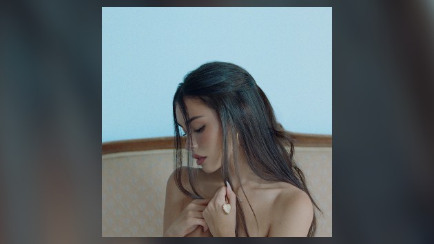 Madison Beer’s ‘locket’ opens in the top 10