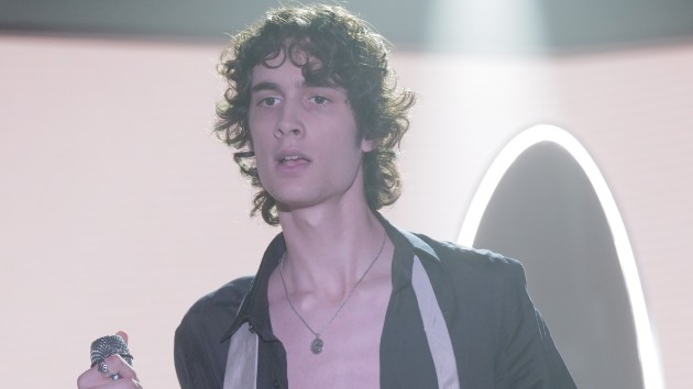 Sombr tops ‘Billboard’ Pop Airplay chart, playfully threatens Alex Warren