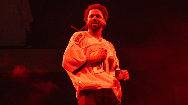 J. Cole’s Honda Civic breaks down during Trunk Sale tour