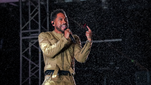 Miguel expresses gratitude for longtime fans during ‘Tiny Desk’ performance