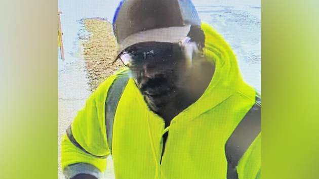 Man arrested in fatal shooting of Illinois bar owner