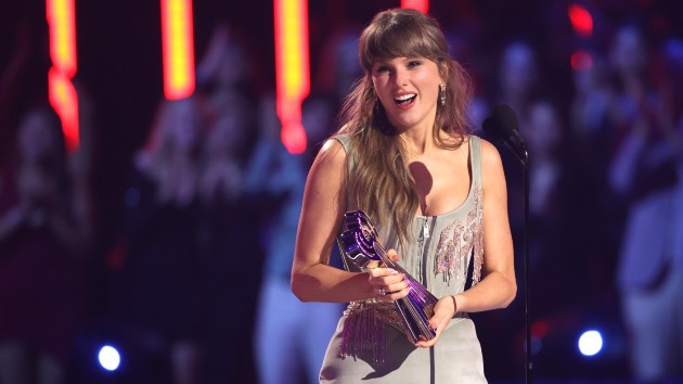 Taylor Swift, Olivia Rodrigo, Billie Eilish & more attend Paul McCartney show in LA