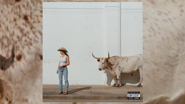 Kacey Musgraves is in the ‘Middle of Nowhere’ with Miranda Lambert & Willie Nelson