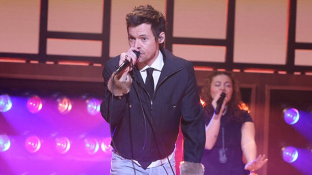 Harry Styles kisses Ben Marshall on ‘SNL,’ has full-circle musical moment