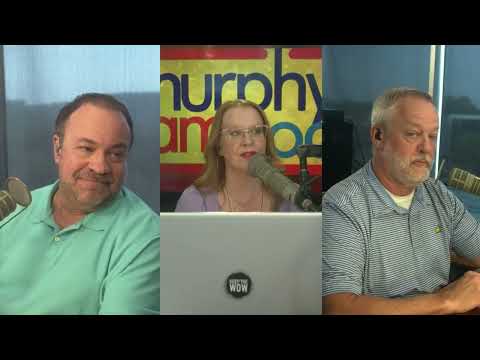 Do older dogs need slower walks?