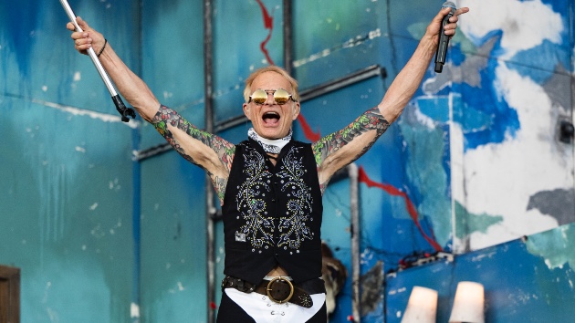 David Lee Roth feels ‘rich’ after selling his publishing