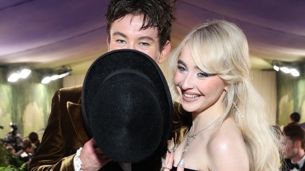 Barry Keoghan seemingly comments on rumor he cheated on Sabrina Carpenter