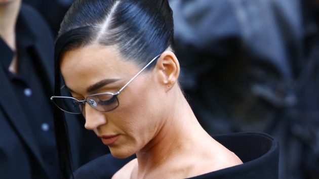 Katy Perry pretends to cry over ex Josh Groban’s engagement