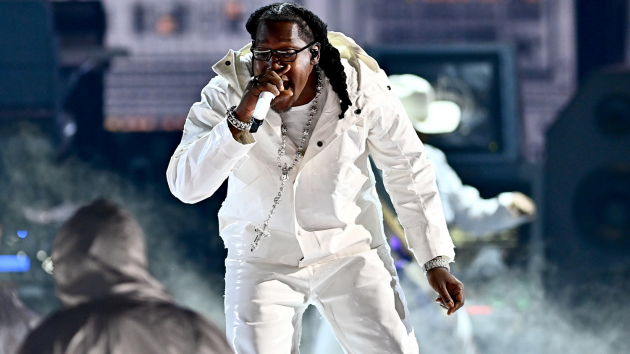 Don Toliver brings out Ye, Travis Scott during Octane tour
