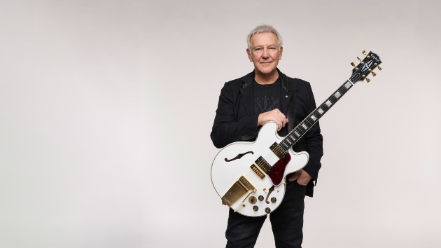 Alex Lifeson and Epiphone team up for reproduction of his 1976 ES-355 guitar