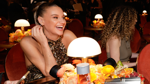 Kelsea Ballerini wants ‘Another Drink’ with Marshmello