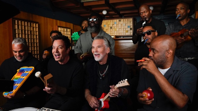 Kenny Loggins stops by ‘The Tonight Show’ to play a medley of hits on classroom instruments