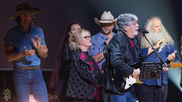 Riley Green, Luke Bryan & Jason Aldean help open JSU’s Randy Owen Center