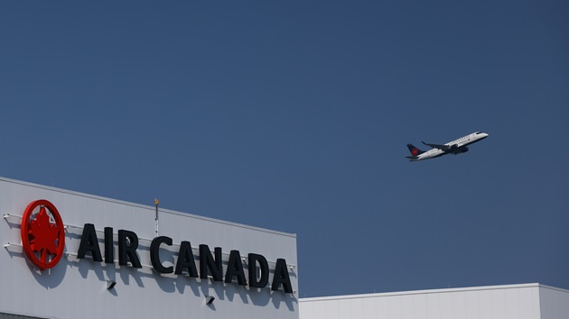 Air Canada plane veers off taxiway when landing in Montreal