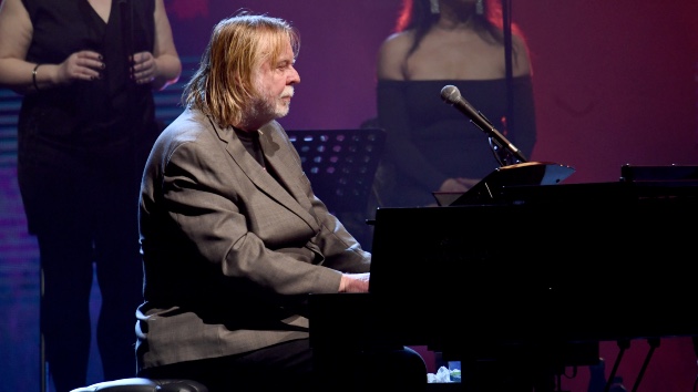 Rick Wakeman sets October ‘Return to the Red Planet’