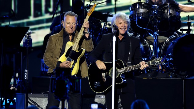 Bruce Springsteen joins Bon Jovi for MSG night 9 of Forever Tour