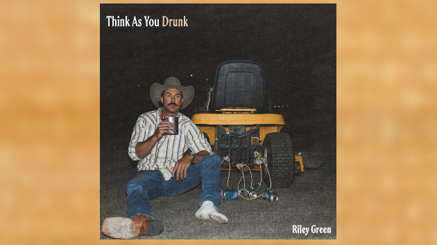 Why Riley Green may have a weakness for a woman on a scooter