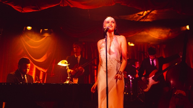 Sienna Spiro releases live performance of ‘Great Expectations’