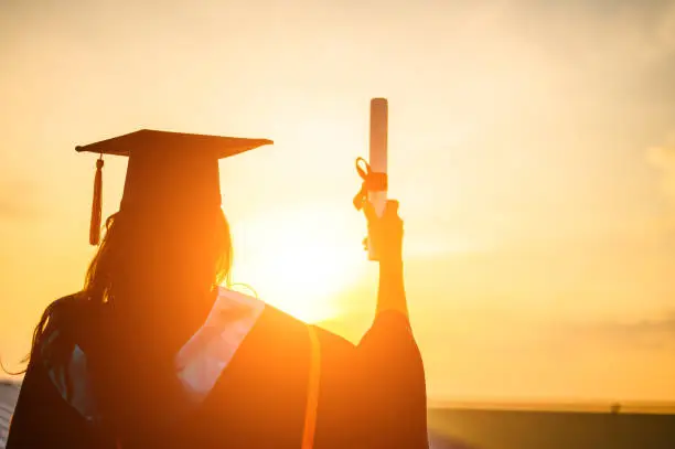 Hawaii Good Place To Further Your Education