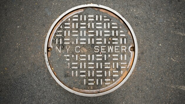 More people seen entering and exiting NYC manholes: What to know